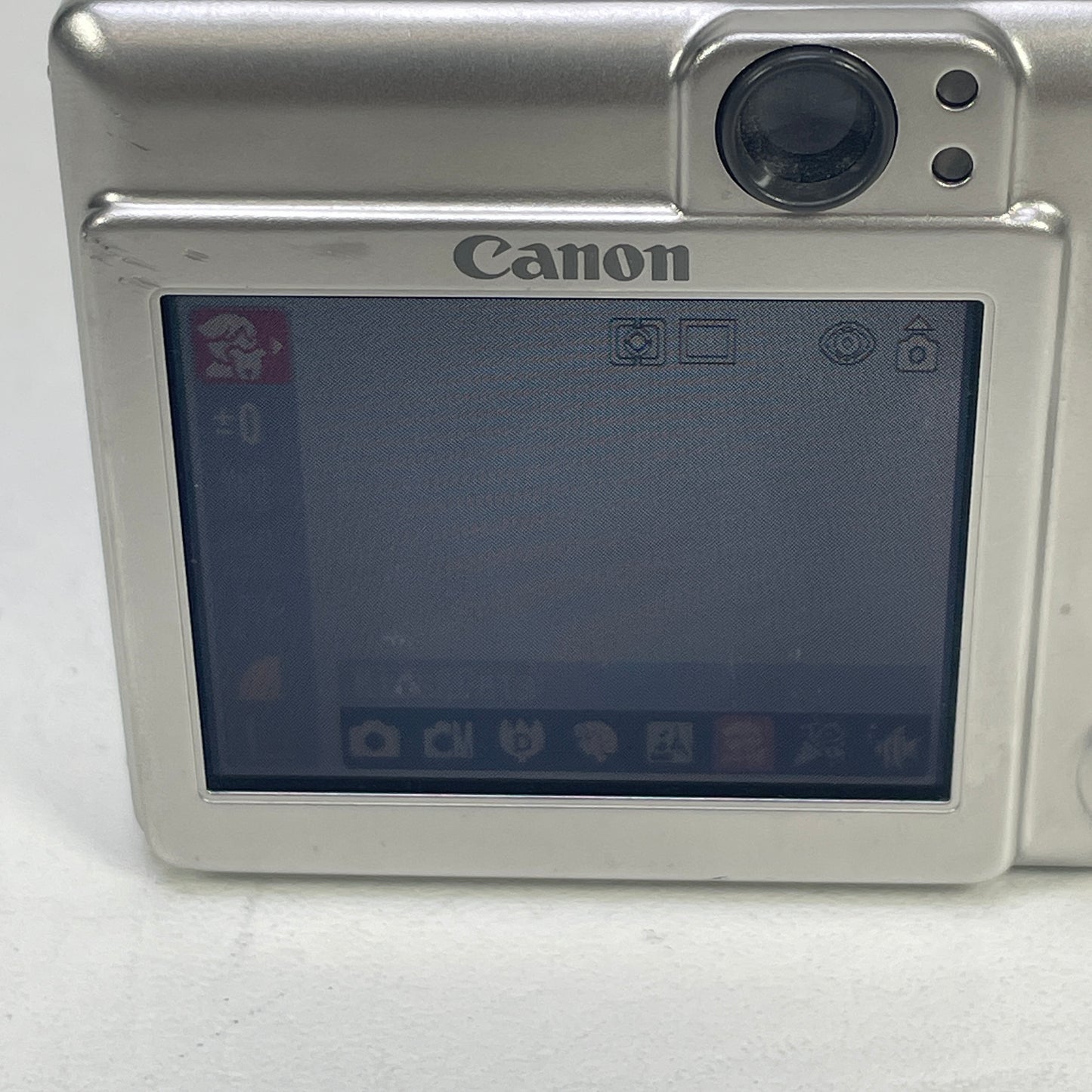 Canon PowerShot SD300 4.0MP Digital Camera