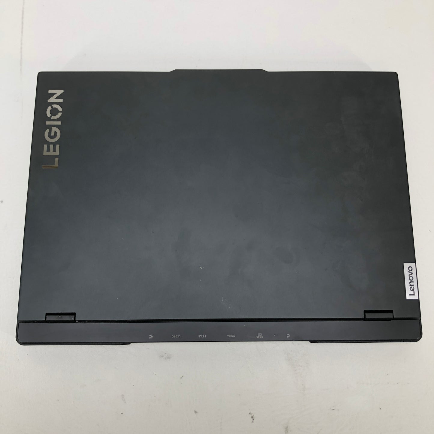 Lenovo Legion Pro 7 16IRX9H 16" i9-14900HX 2.2GHz 32GB RAM 1TB SSD