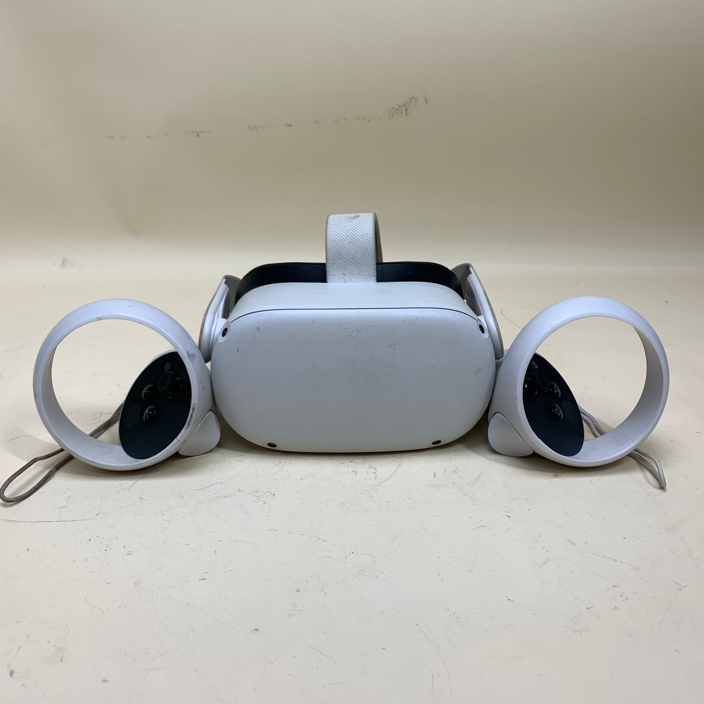 Oculus Quest 2 64GB Virtual Reality Headset KW49CM