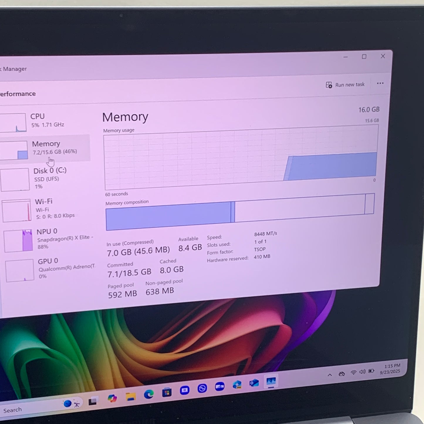 Samsung Galaxy Book4 Edge NP940XMA 14" Qualcomm 8CX GenX 12 Core 3.4GHz 16GB RAM 512 SSD