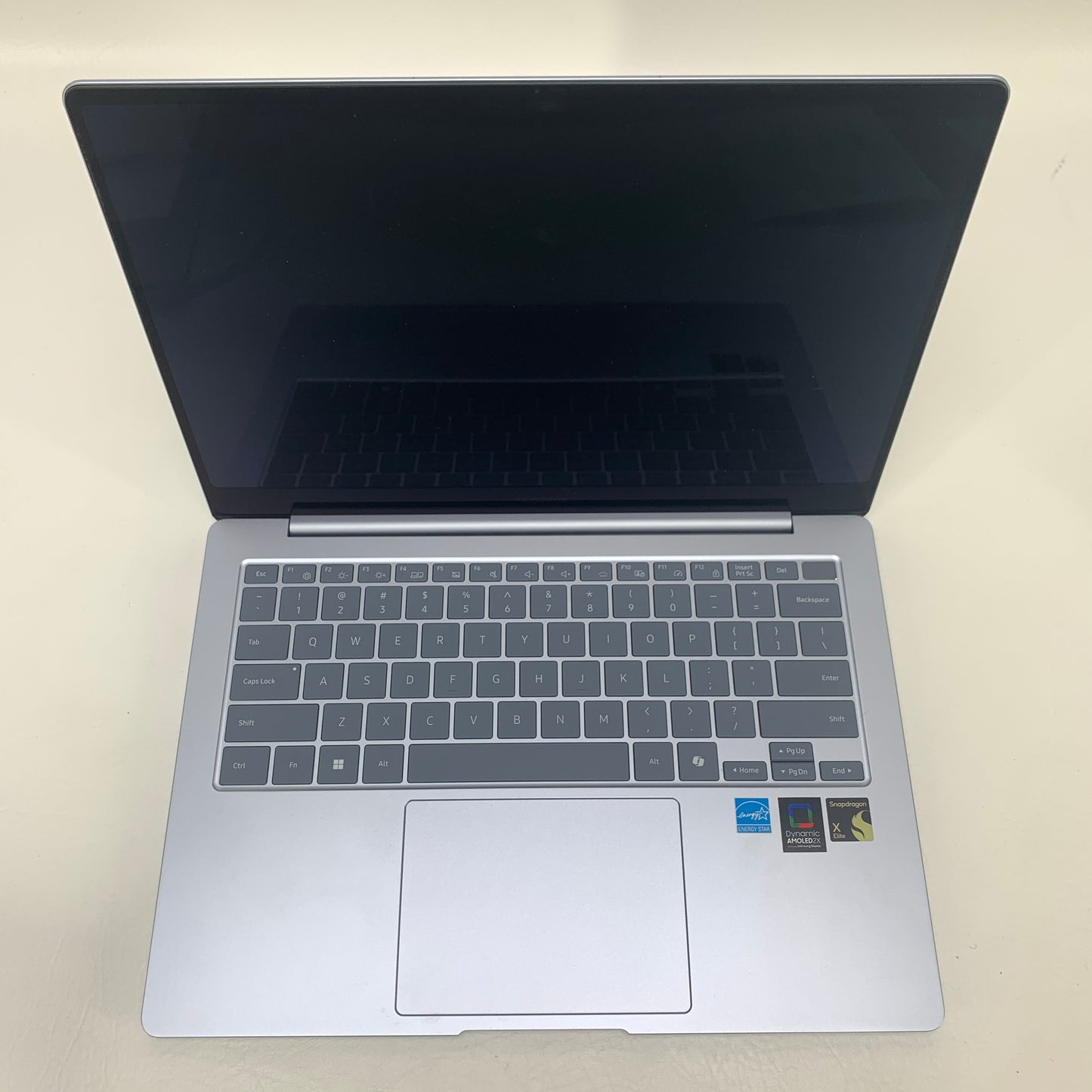 Samsung Galaxy Book4 Edge NP940XMA 14" Qualcomm 8CX GenX 12 Core 3.4GHz 16GB RAM 512 SSD