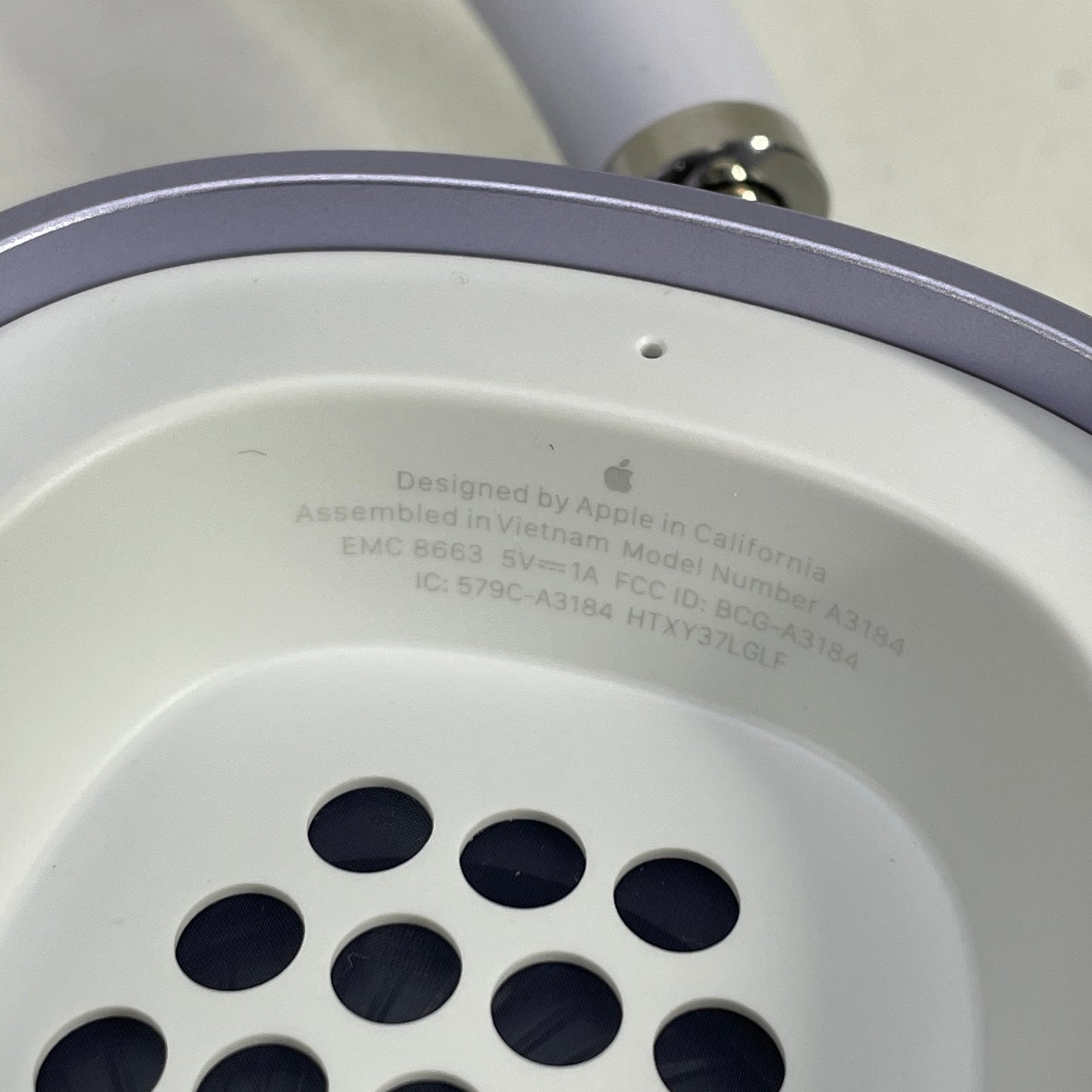 Apple AirPods Max USB-C Wireless Over-Ear Headphones Purple MWW83AM/A