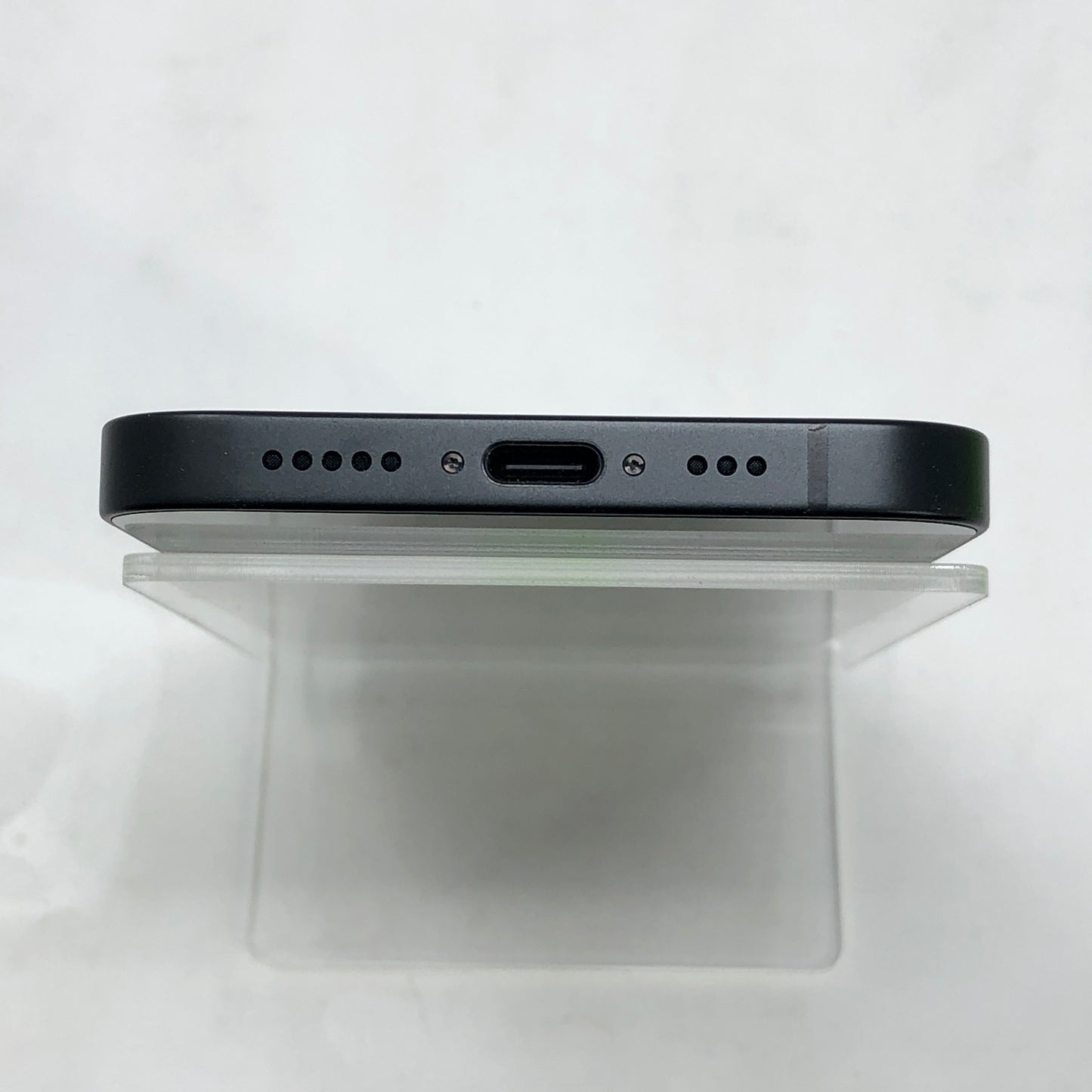 T-Mobile Apple iPhone 16e 128GB Black MD0D4LL/A