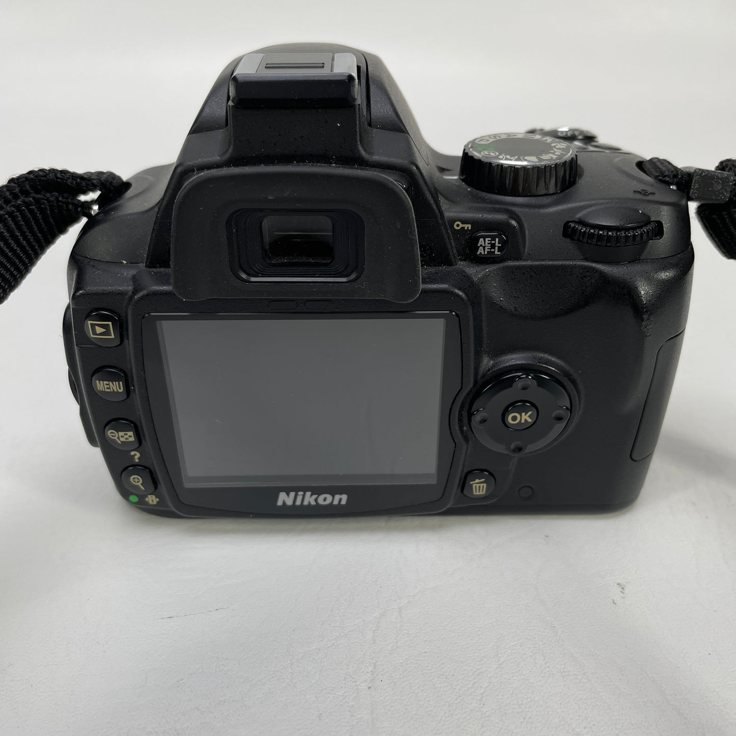 Nikon D60 10.2MP DSLR Camera