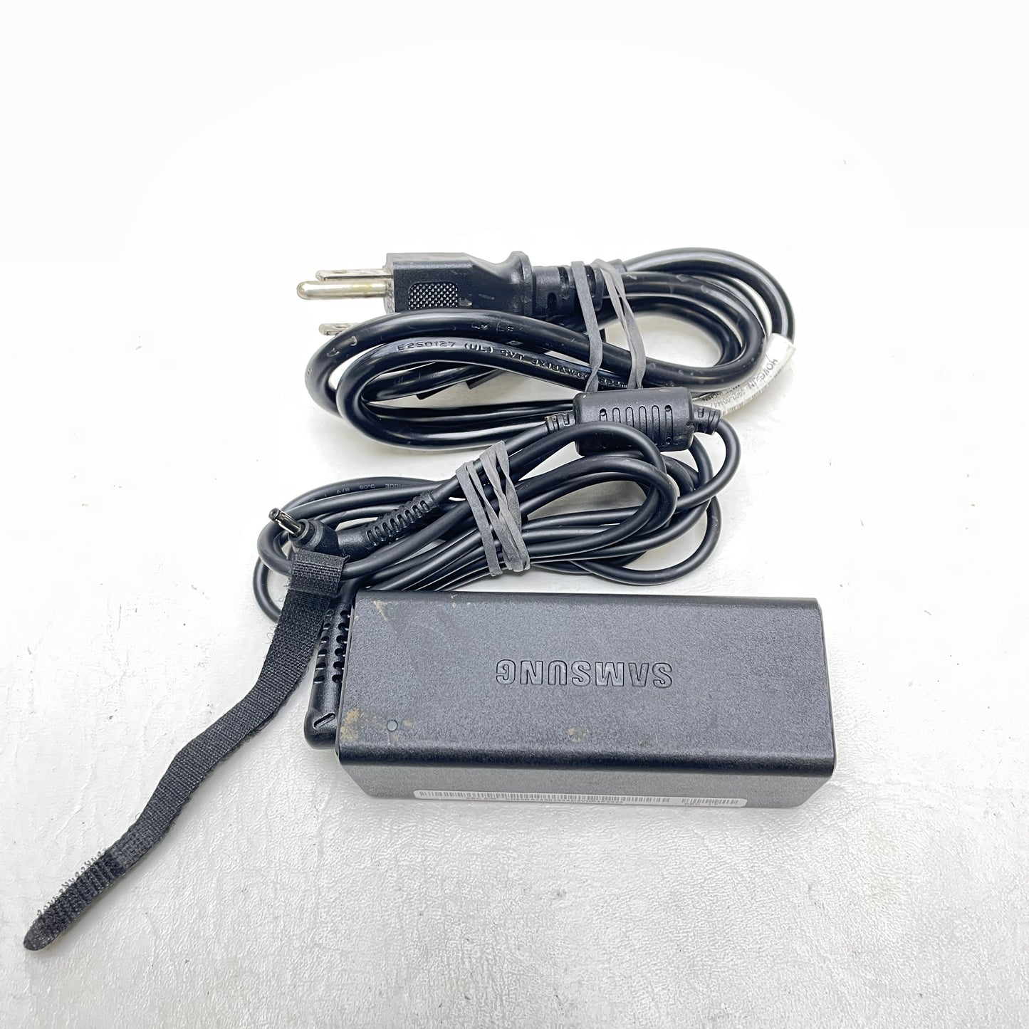 Samsung Galaxy Book Flex2 Alpha NP730QDA 13.3" i5-1135G7 2.4GHz 8GB RAM 256GB