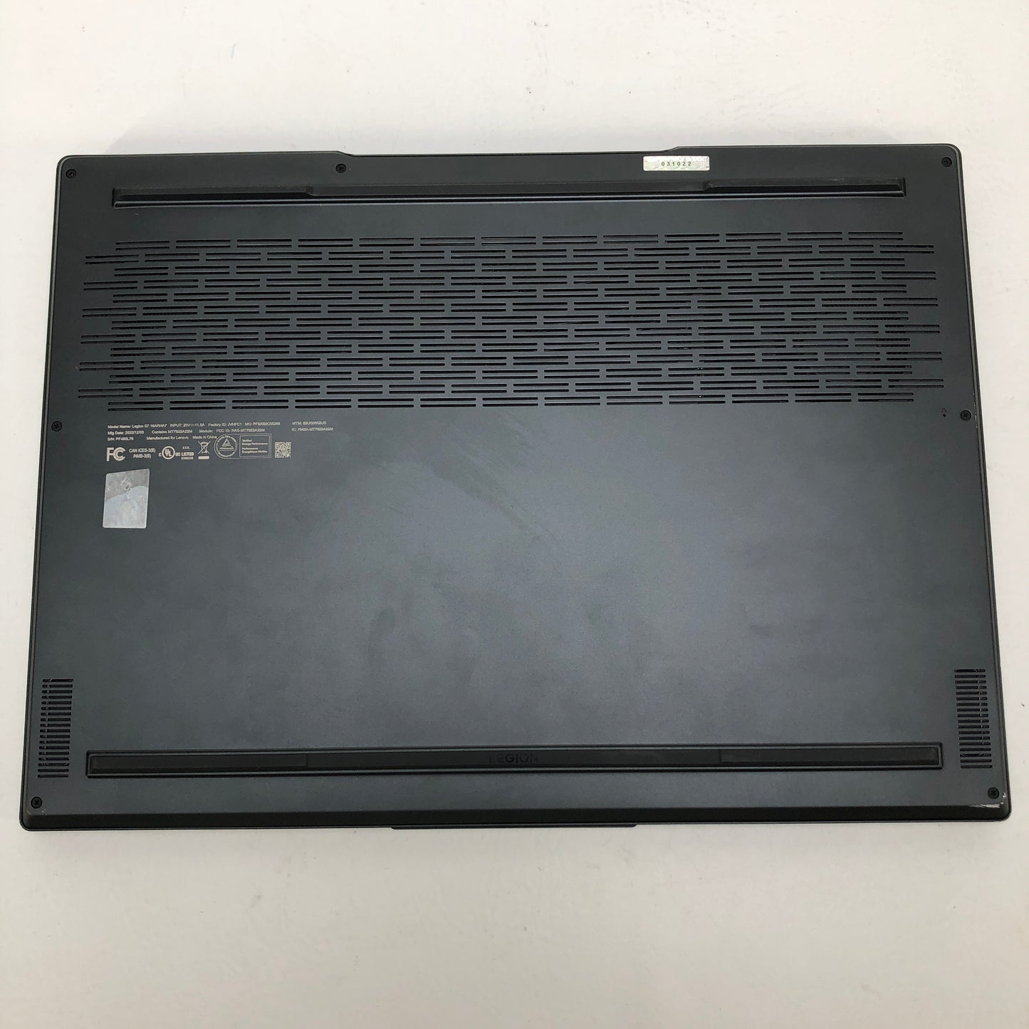 Lenovo Legion 7 16ARHA7 16" AMD Ryzen 9 4900HS 3.3GHz 8GB RAM 1TB SSD 