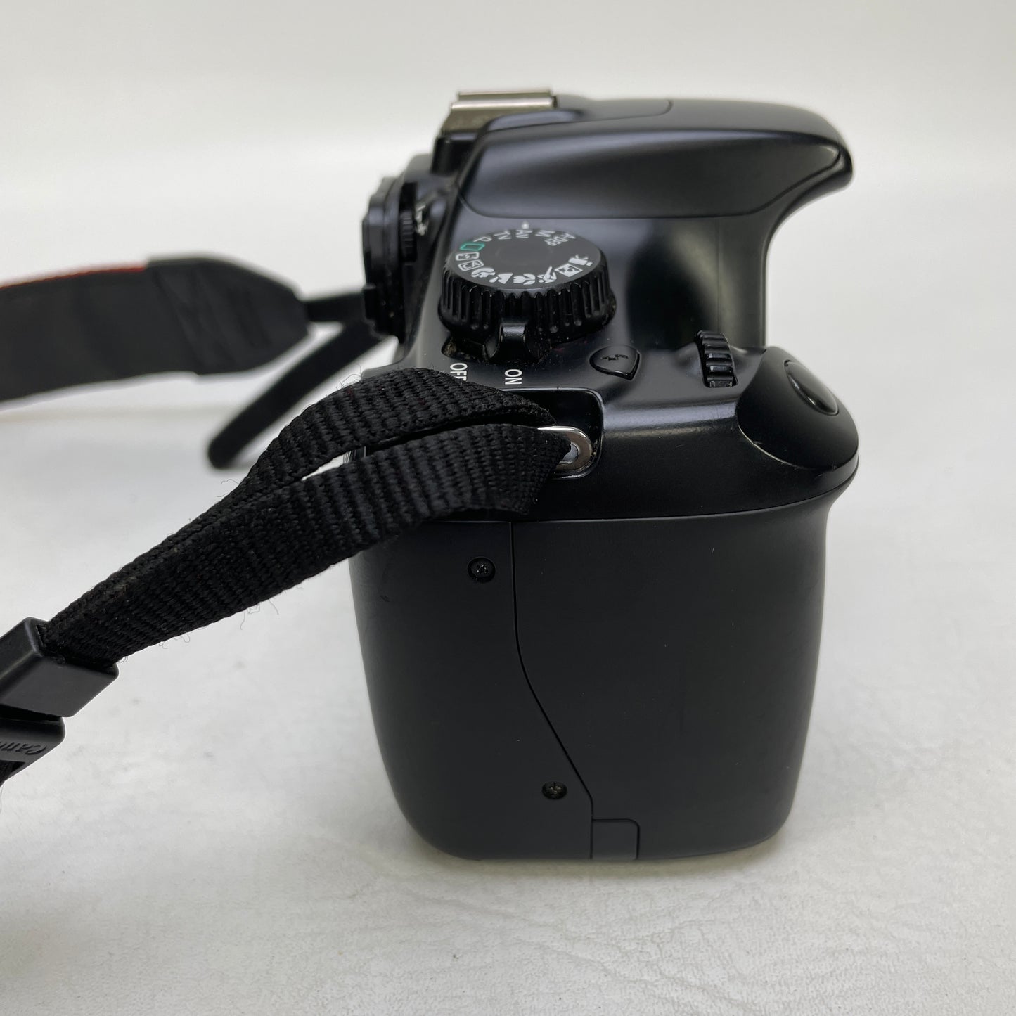 Canon EOS Rebel T3 12.2MP DSLR Camera