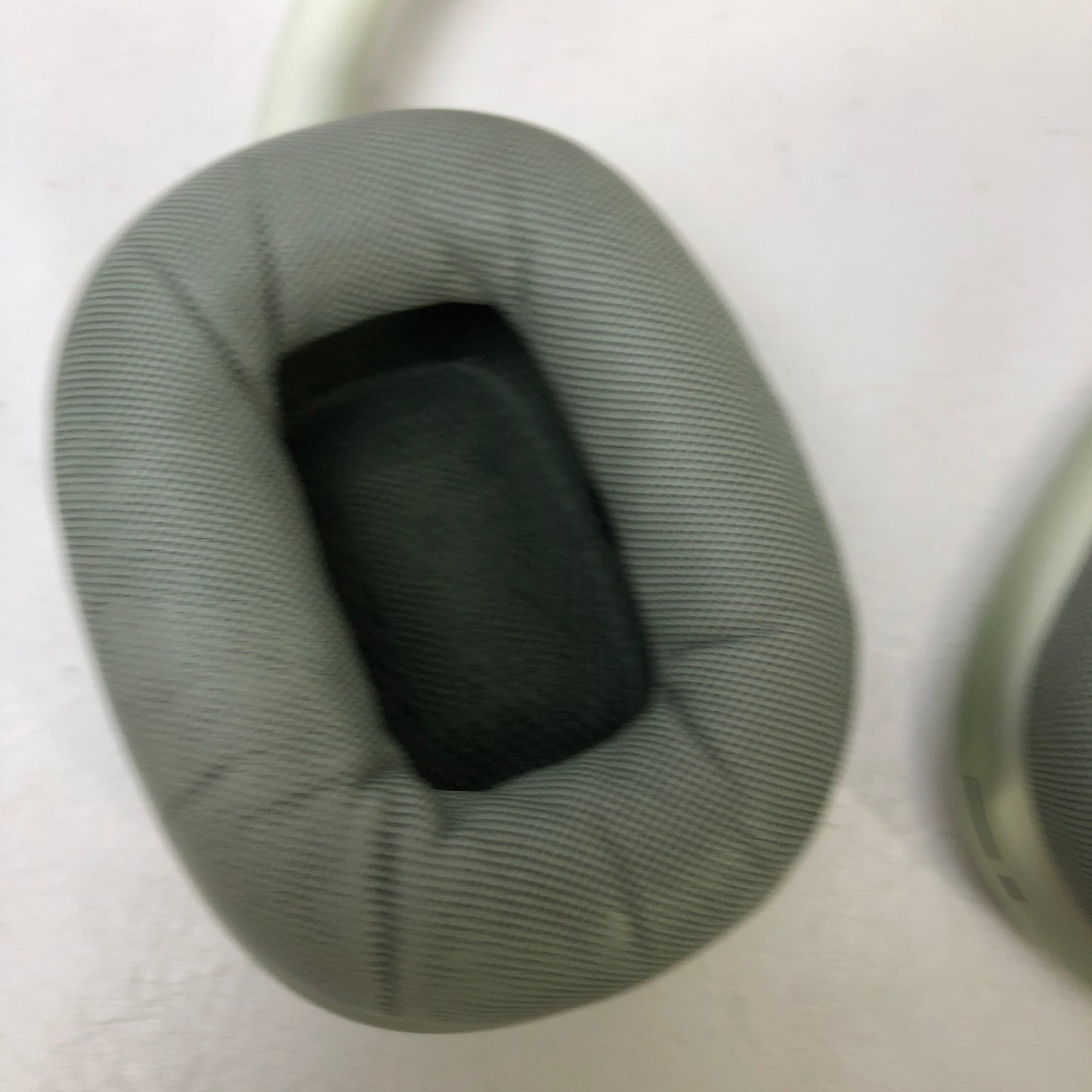 Apple AirPods Max Wireless Over-Ear Headphones Green MGYN3AM/A