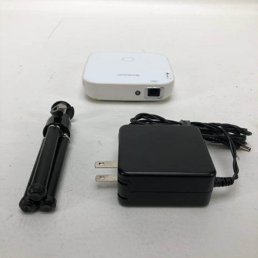 Brookstone Mini Projector 848 x 480 200 Lumens Mini Projector 975362