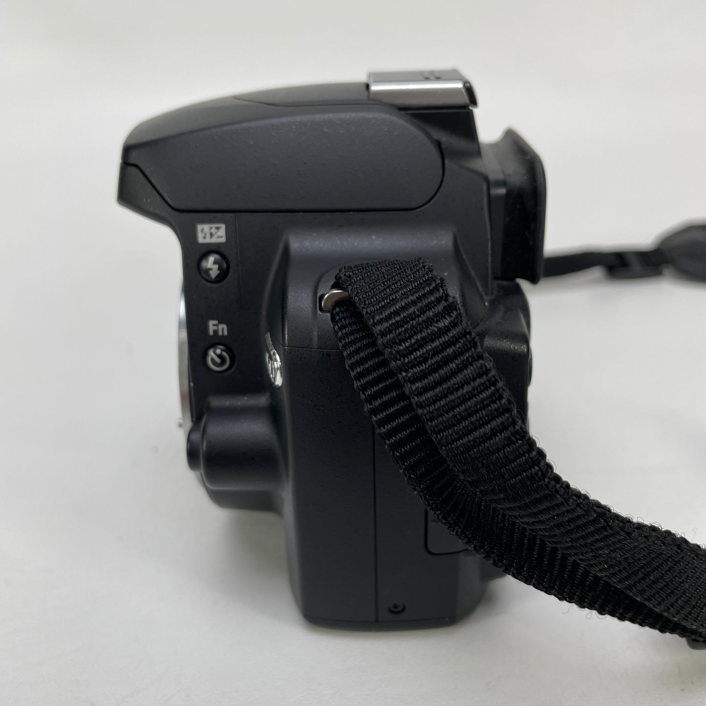 Nikon D60 10.2MP DSLR Camera