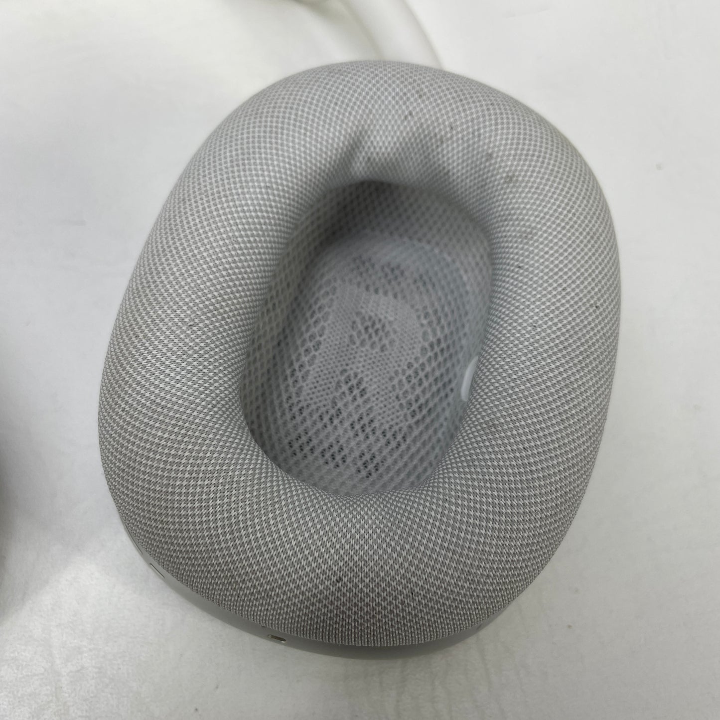 Apple AirPods Max Wireless Over-Ear Headphones Silver MGYJ3AM/A