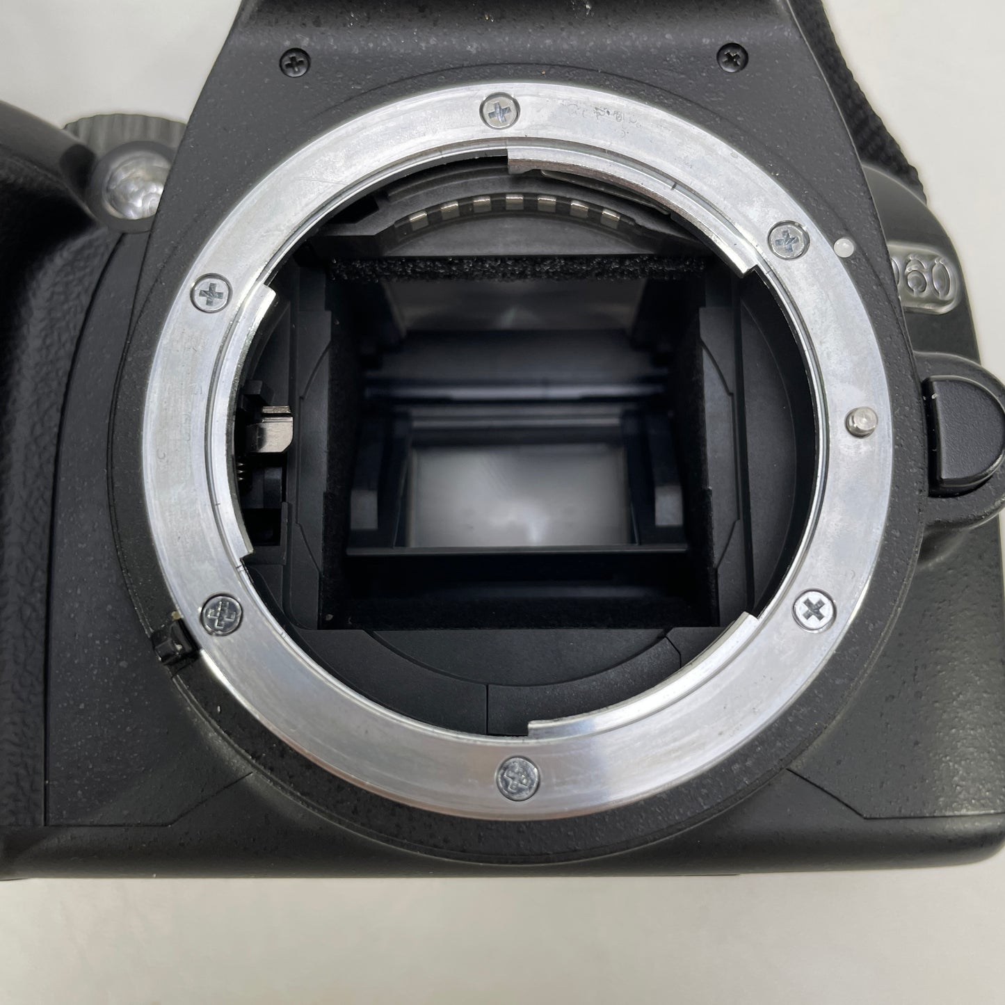 Nikon D60 10.2MP DSLR Camera