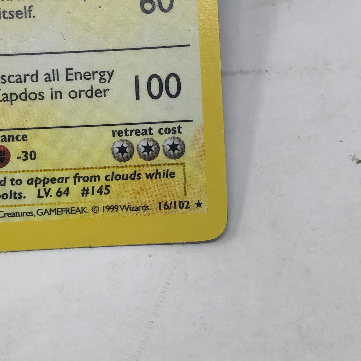 Pokémon TCG Base Set Zapdos (Shadowless) 30/102 Holo English