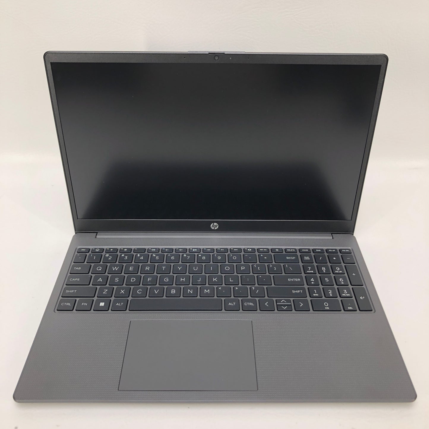 HP Laptop 255 G10 15.6" Ryzen 7 7730U 2.0GHz 32GB RAM 1TB SSD