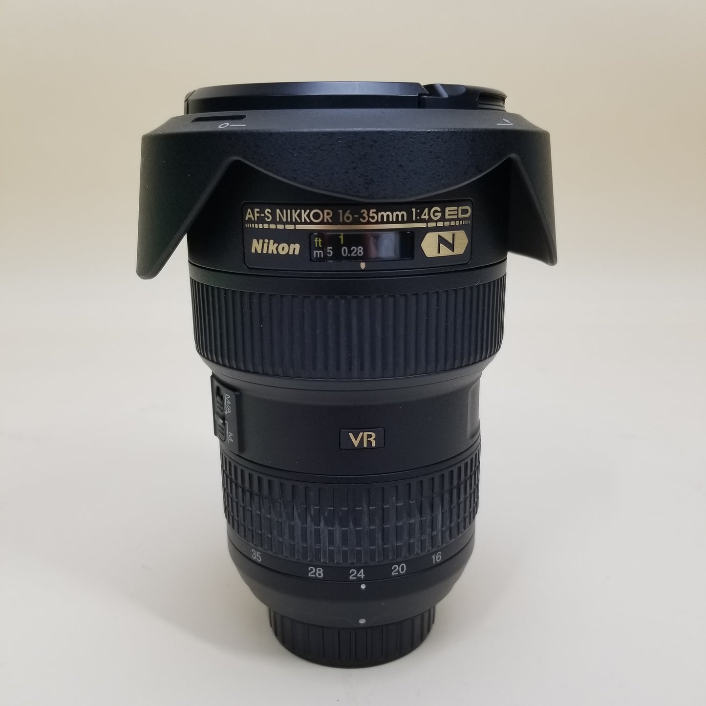 Nikon AF-S NIKKOR 16-35mm f/4 ED VR