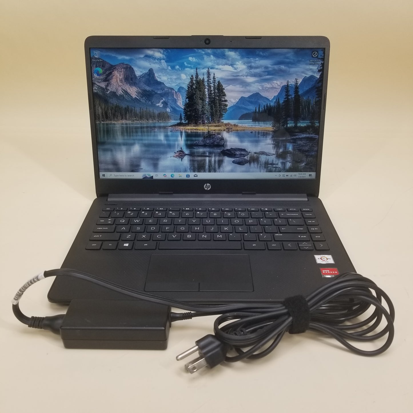 HP Laptop 14-dk1003dx 13" AMD Athalon Silver 2.3GHz 4GB RAM 128GB SSD