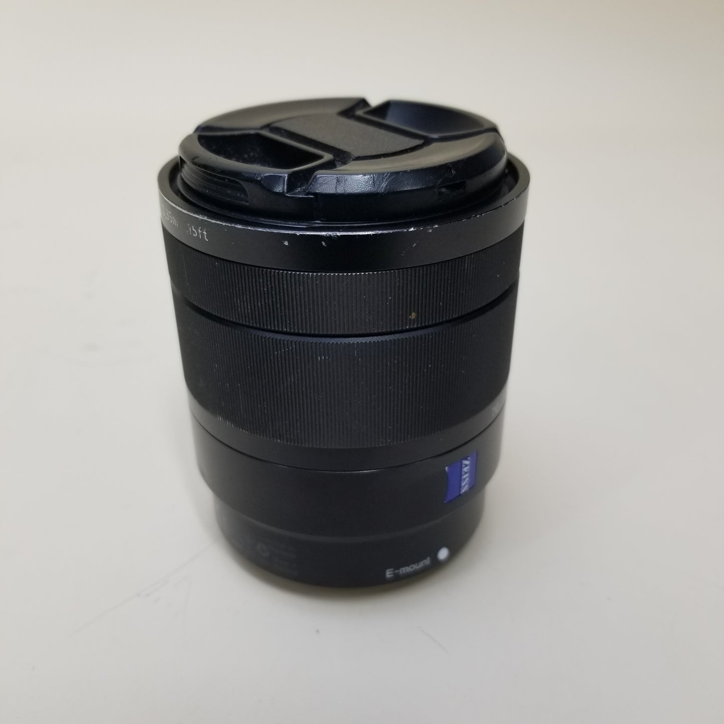 Sony f/4 16-70 For Sony E-Mount