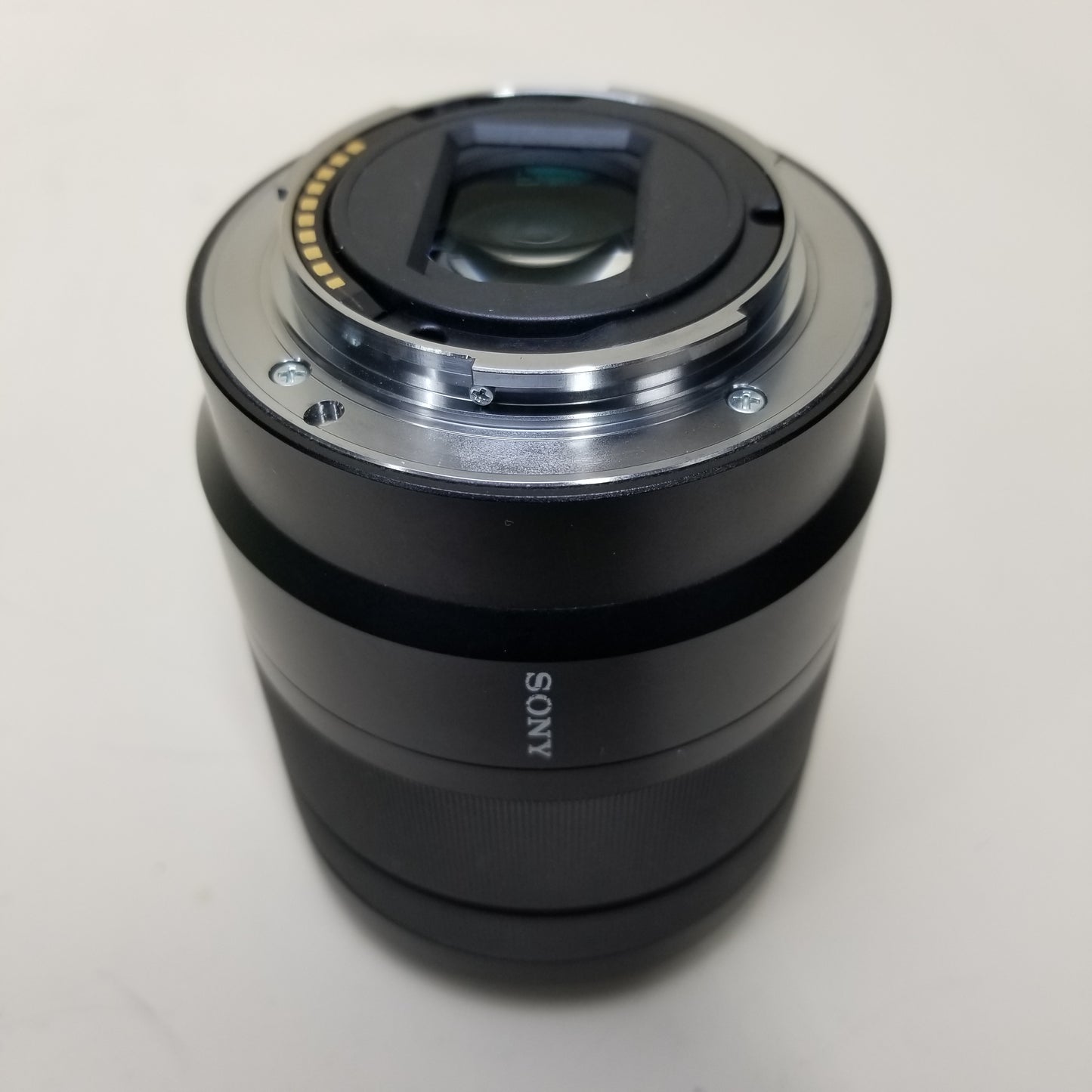 Sony f/4 16-70 For Sony E-Mount