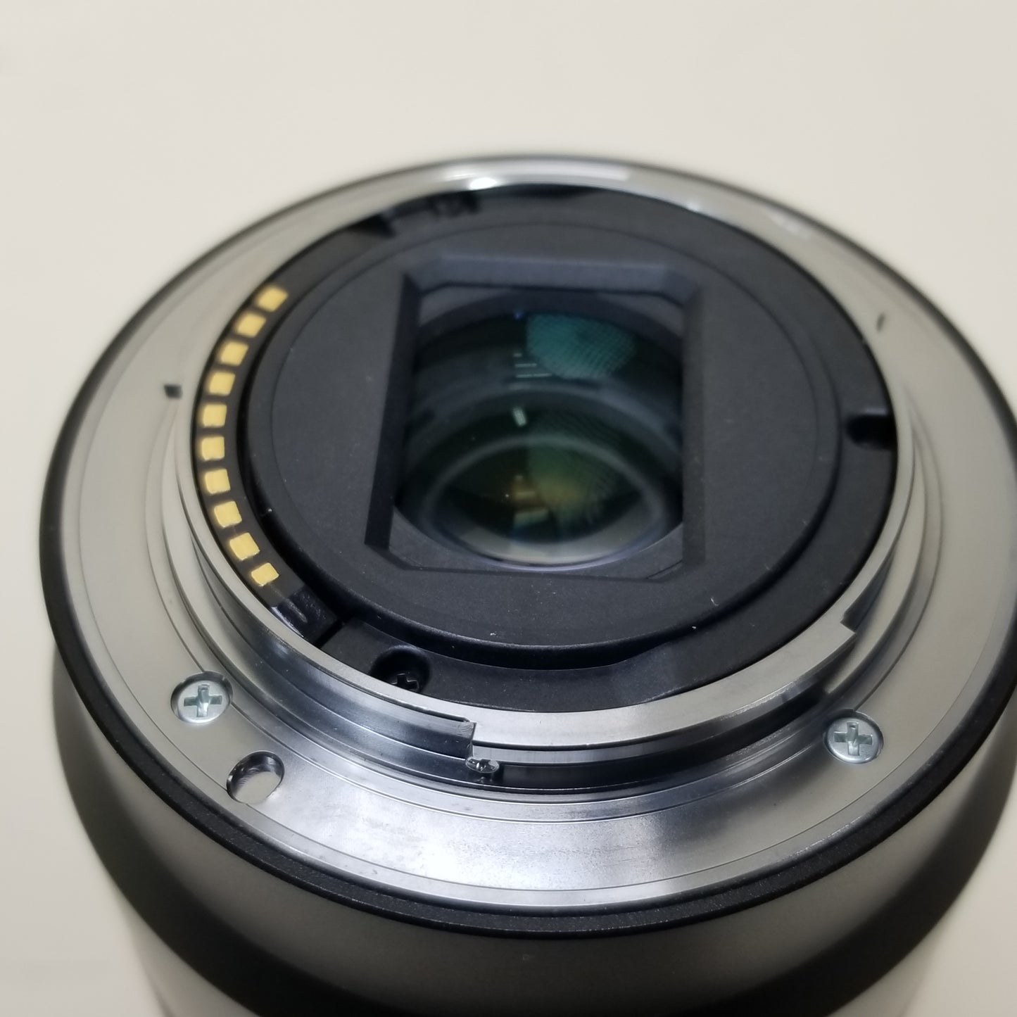 Sony f/4 16-70 For Sony E-Mount