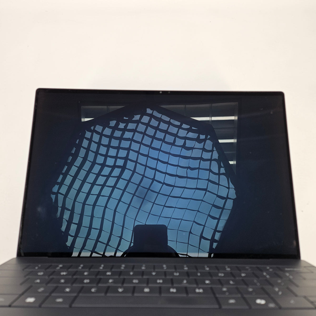 Dell XPS 13 9345 13.4" Snapdragon X Elite X1E80100 3.42Ghz 32GB RAM 1TB SSD