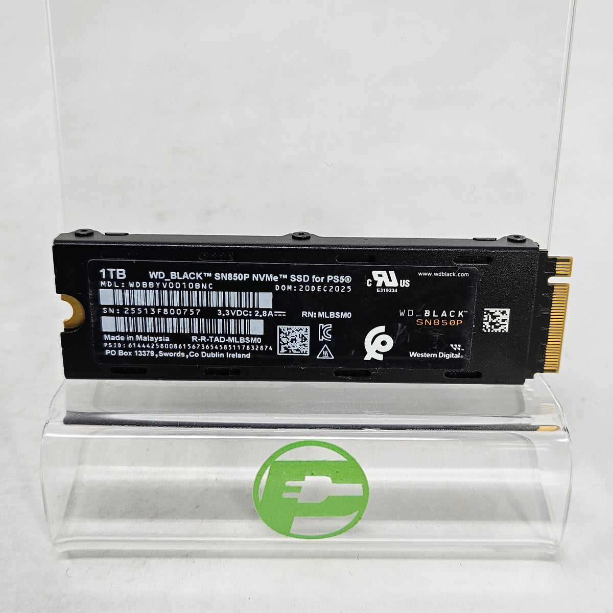 Western Digital WD_BLACK 1TB NVMe M.2 PCIe 4.0 SSD WDBBYV0010BNC