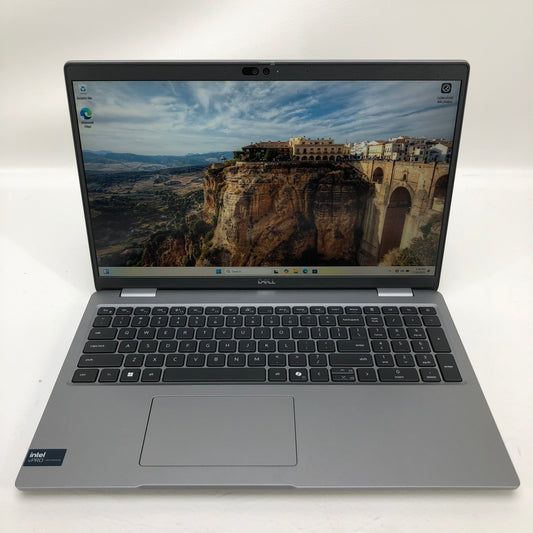Dell Latitude 5550 15.6" Ultra 5 135U 3.1GHz 32GB RAM 512GB SSD