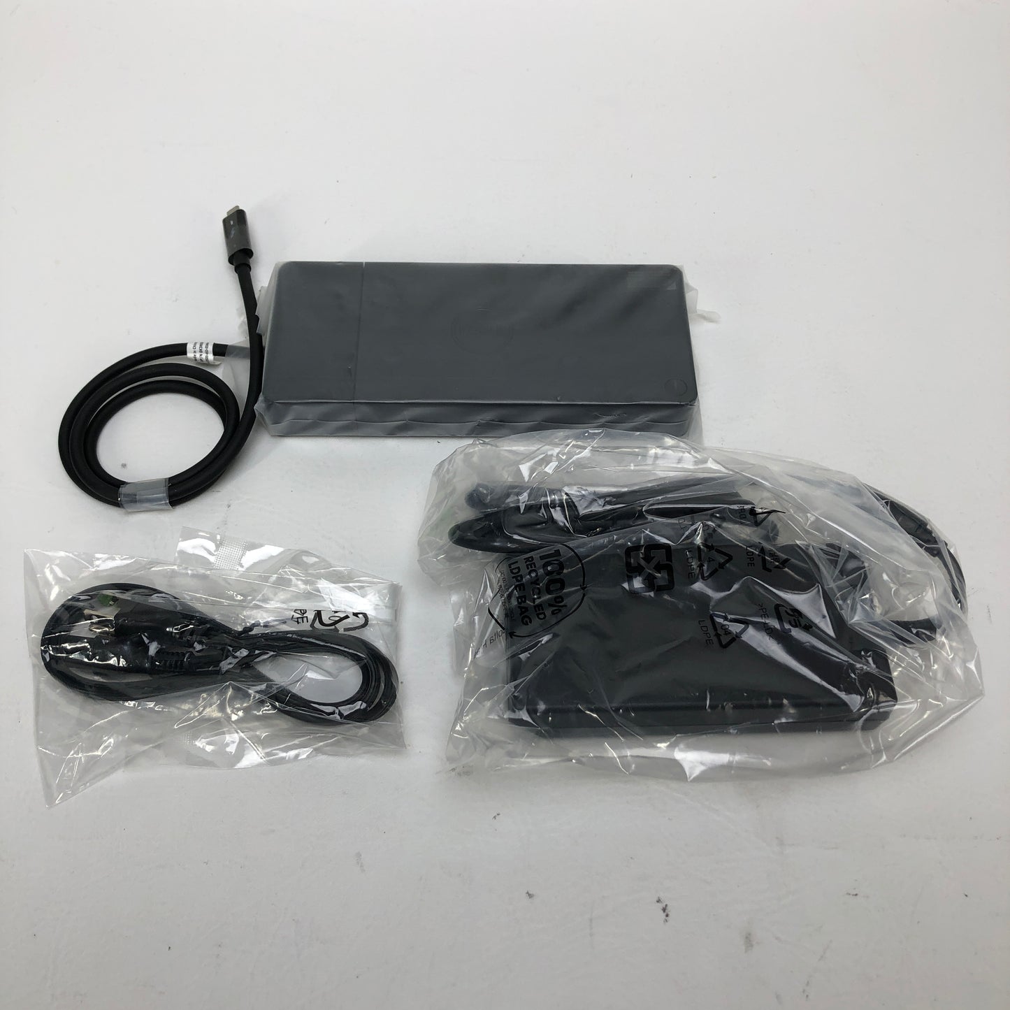 New Dell WD22TB4 Thunderbolt Docking Station Docking Station K20A001
