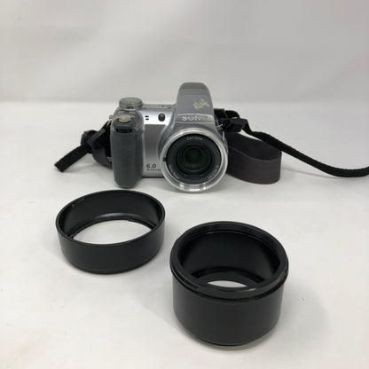Sony Super SteadyShot DSC-H2 6.0MP Compact Digital Camera