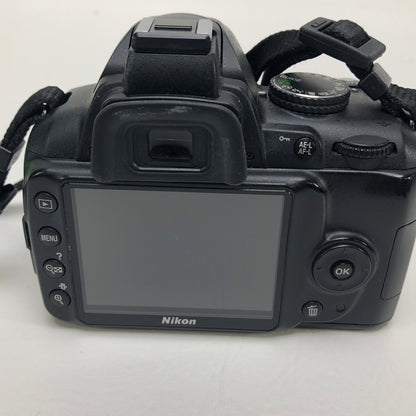 Nikon D3000 10.2MP Digital SLR DSLR Camera