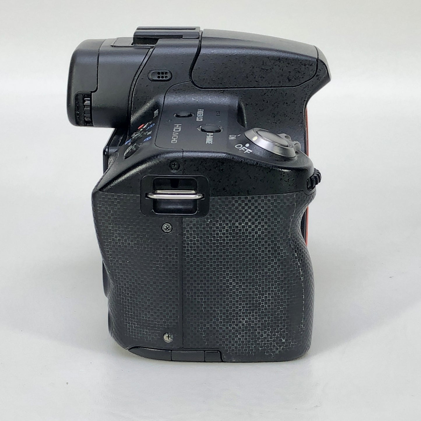 Sony Alpha SLT-A33 14.2 Digital SLT DSLT Camera 19667 Shutter Count