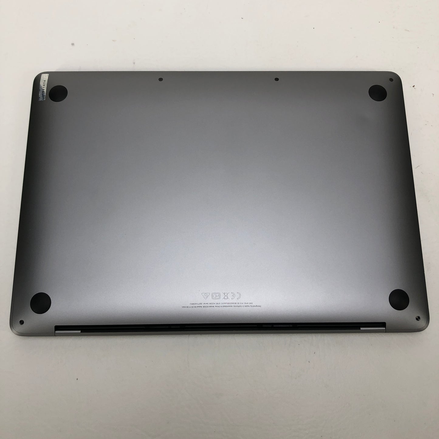 2022 Apple MacBook Pro 13.3" M2 8C GPU 3.5GHz 24GB RAM 1TB SSD A2338
