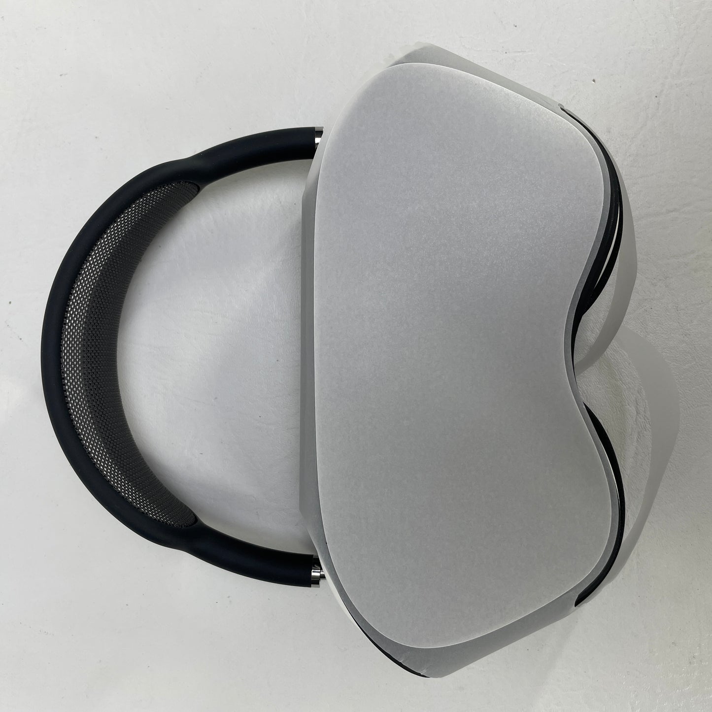 New Apple AirPods Max Wireless Over-Ear Headphones Space Gray MGYH3AM/A