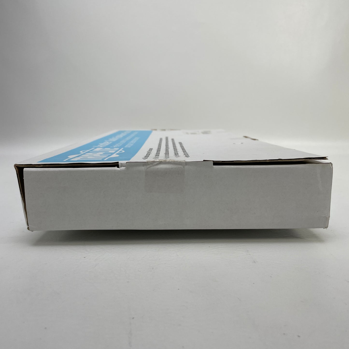 New Tripp-Lite PDUMH15 1U 15A 120V Rackmount Power Distribution Unit (PDU)