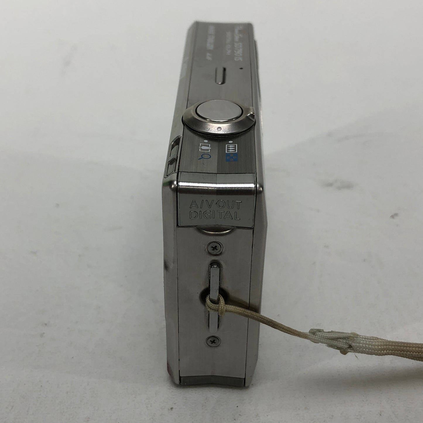 Broken Canon PowerShot SD790 IS 10.0MP Broken Power Button