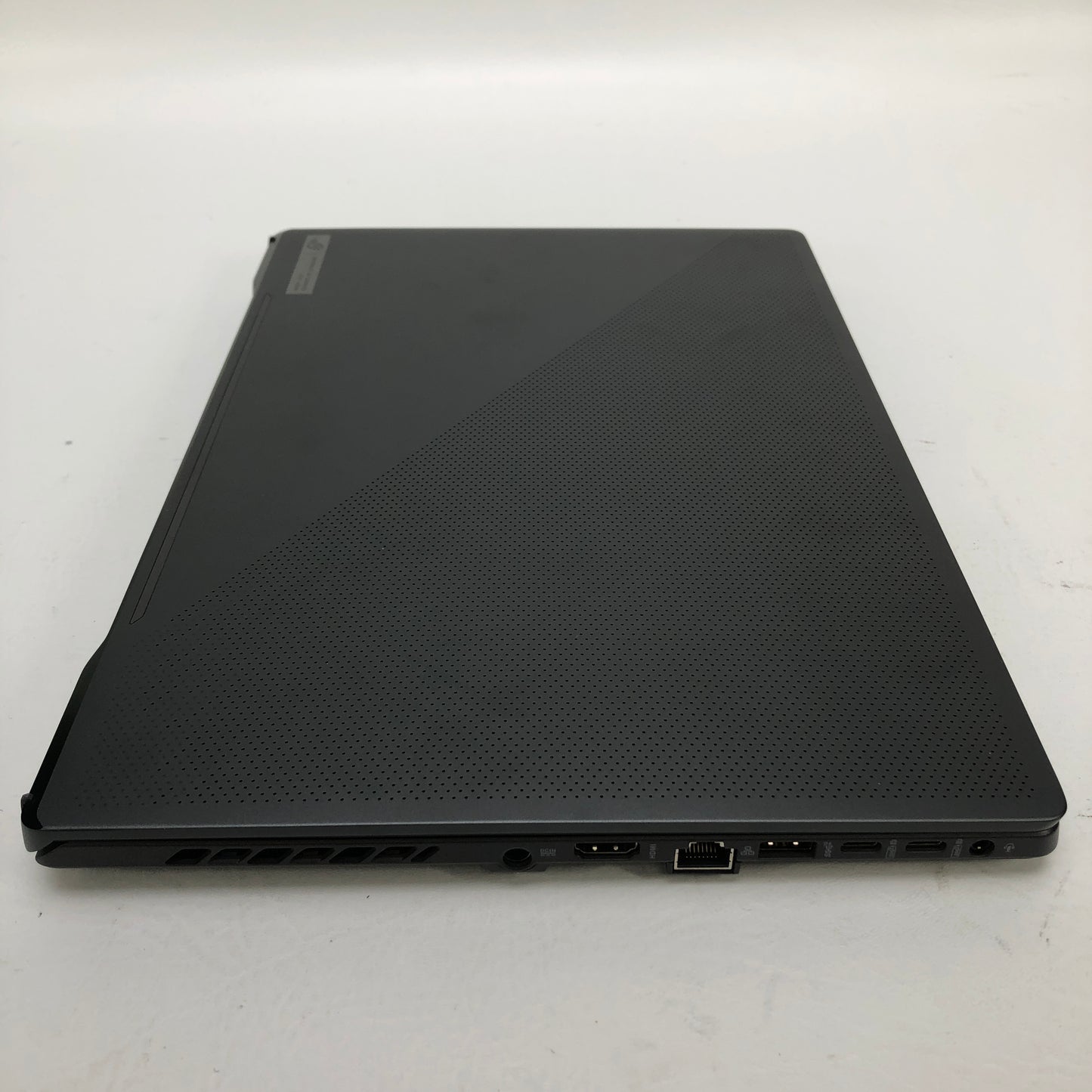 ASUS ROG Zephyrus G15 GA503QR 15.6" Ryzen 9 5900HS 3.3GHz 16GB RAM 1TB SSD