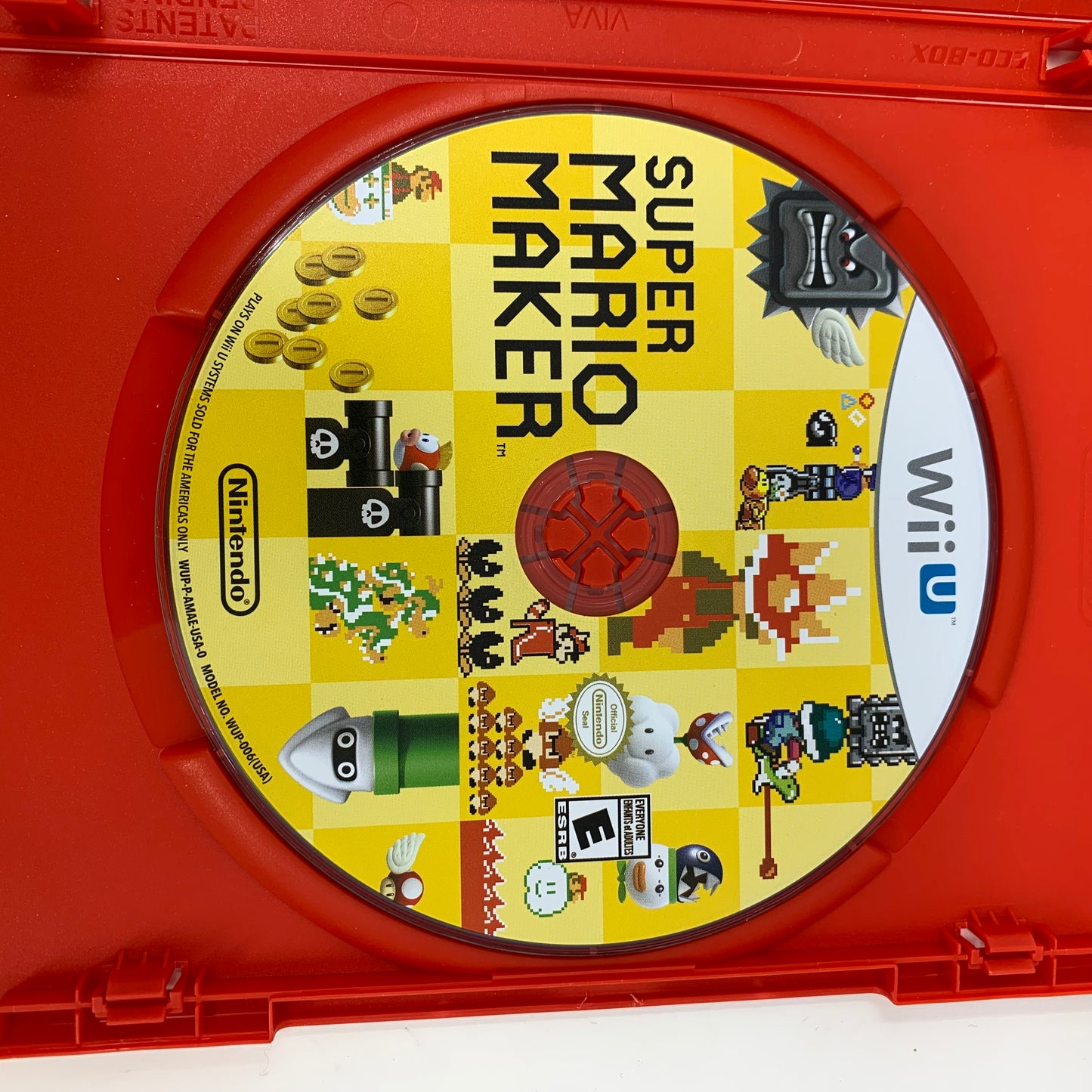 Super Mario Maker [Book Bundle] (Nintendo Wii U, 2015)