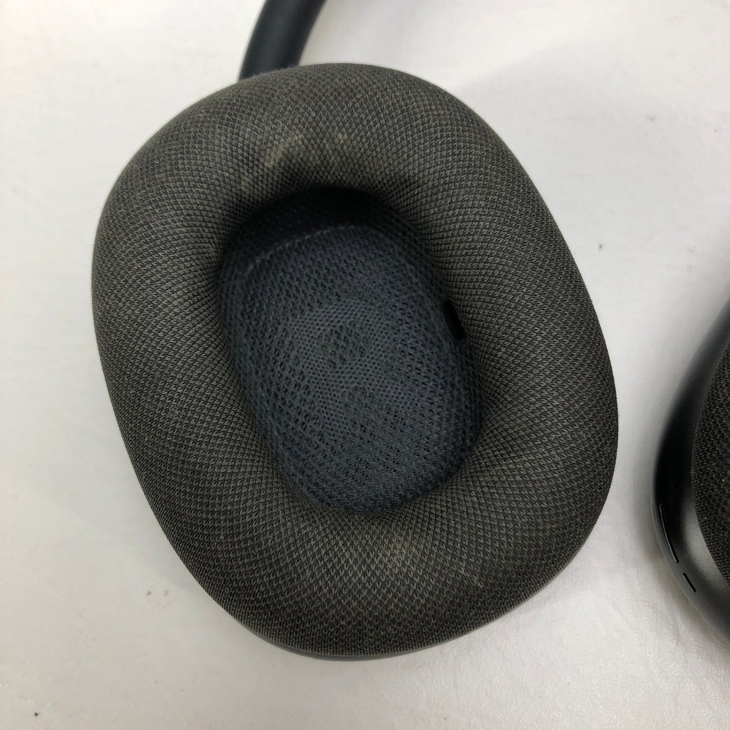 Apple AirPods Max Wireless Over-Ear Headphones Space Gray MGYH3AM/A