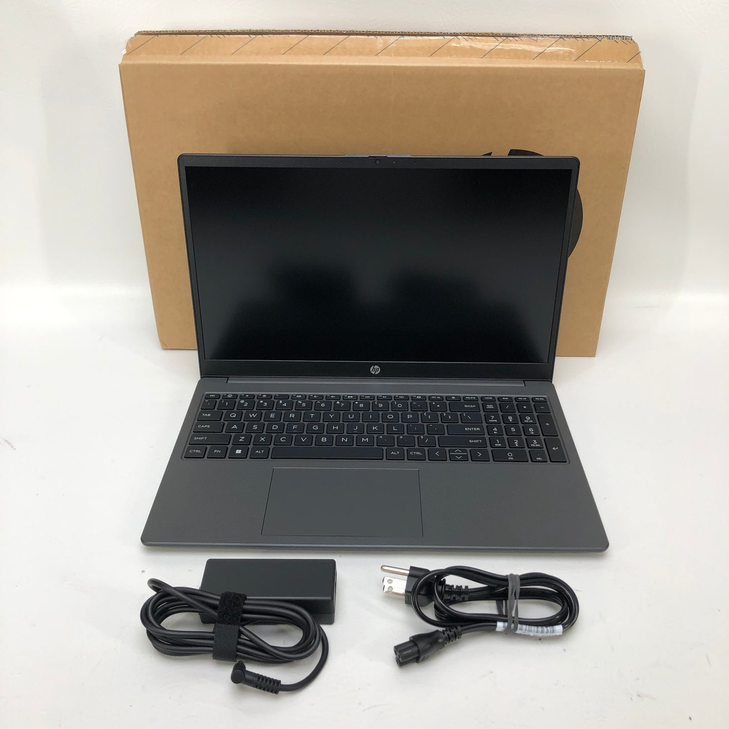 HP Laptop 255 G10 15.6" Ryzen 7 7730U 2.0GHz 32GB RAM 1TB SSD