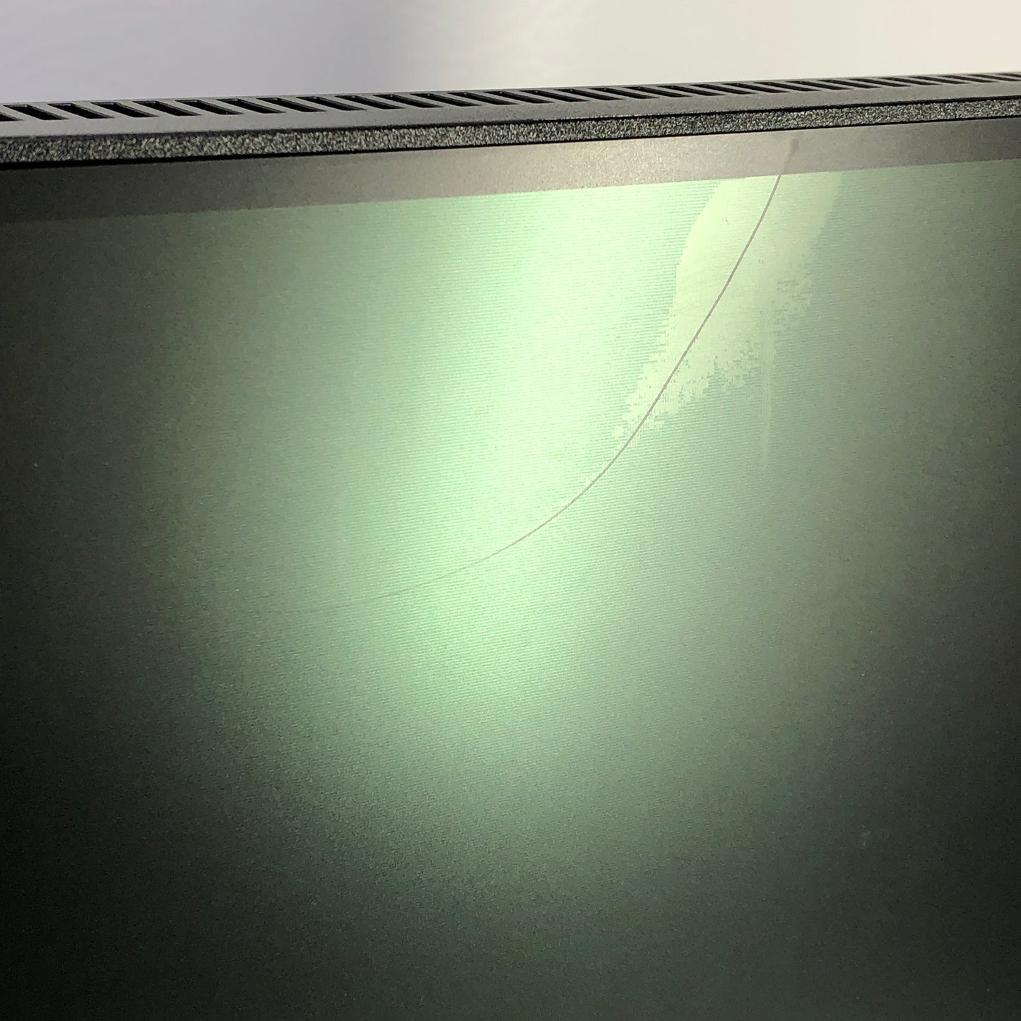 BROKEN HP AIO 27" Core Ultra 7 155U 1.70GHz 64GB RAM 4TB SSD