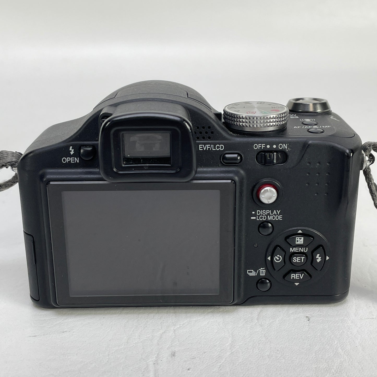 Panasonic Lumix DMC-FZ8 DMC-FZ8 7.2MP Digital Camera