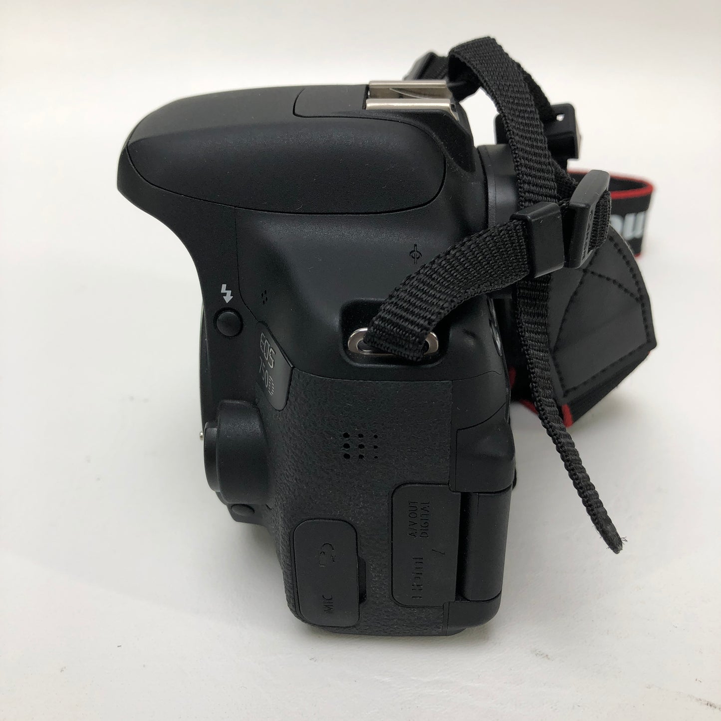 Canon EOS 750D 24.2MP DLSR Camera