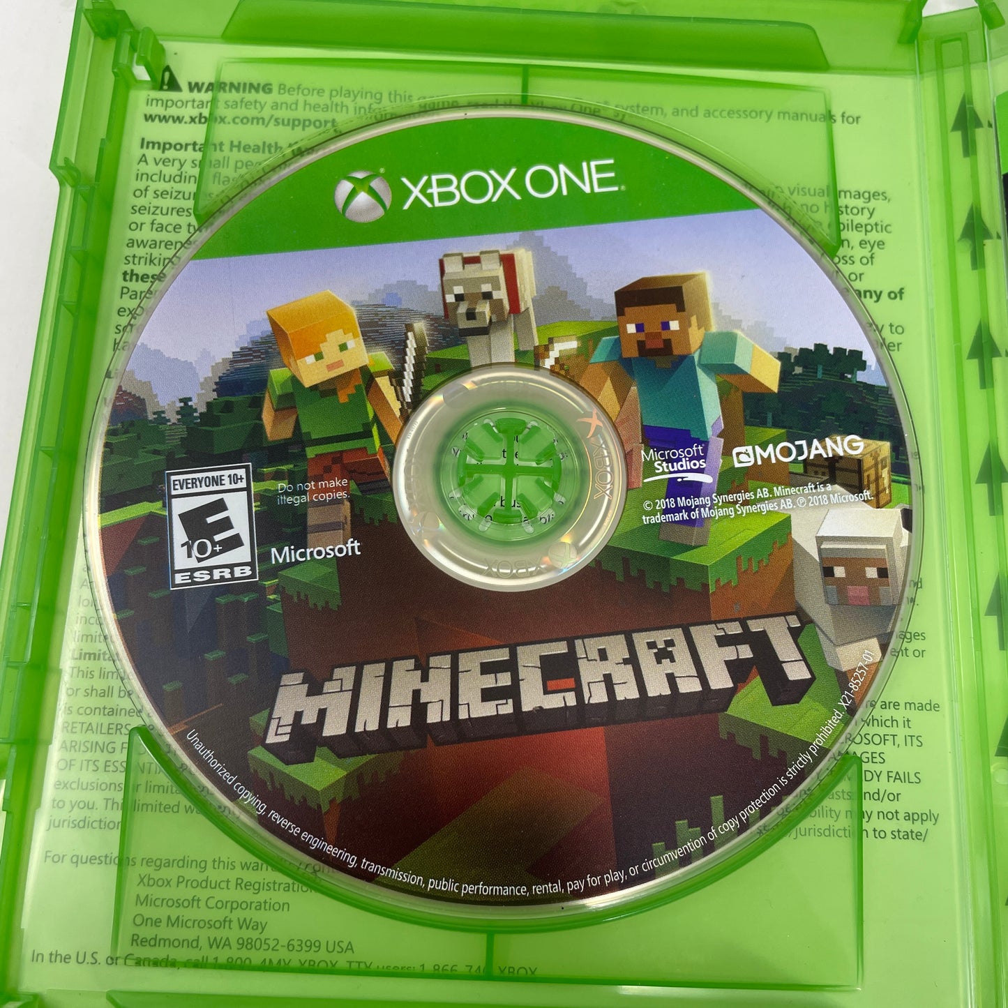 Minecraft Starter Collection (Microsoft Xbox One, 2018)