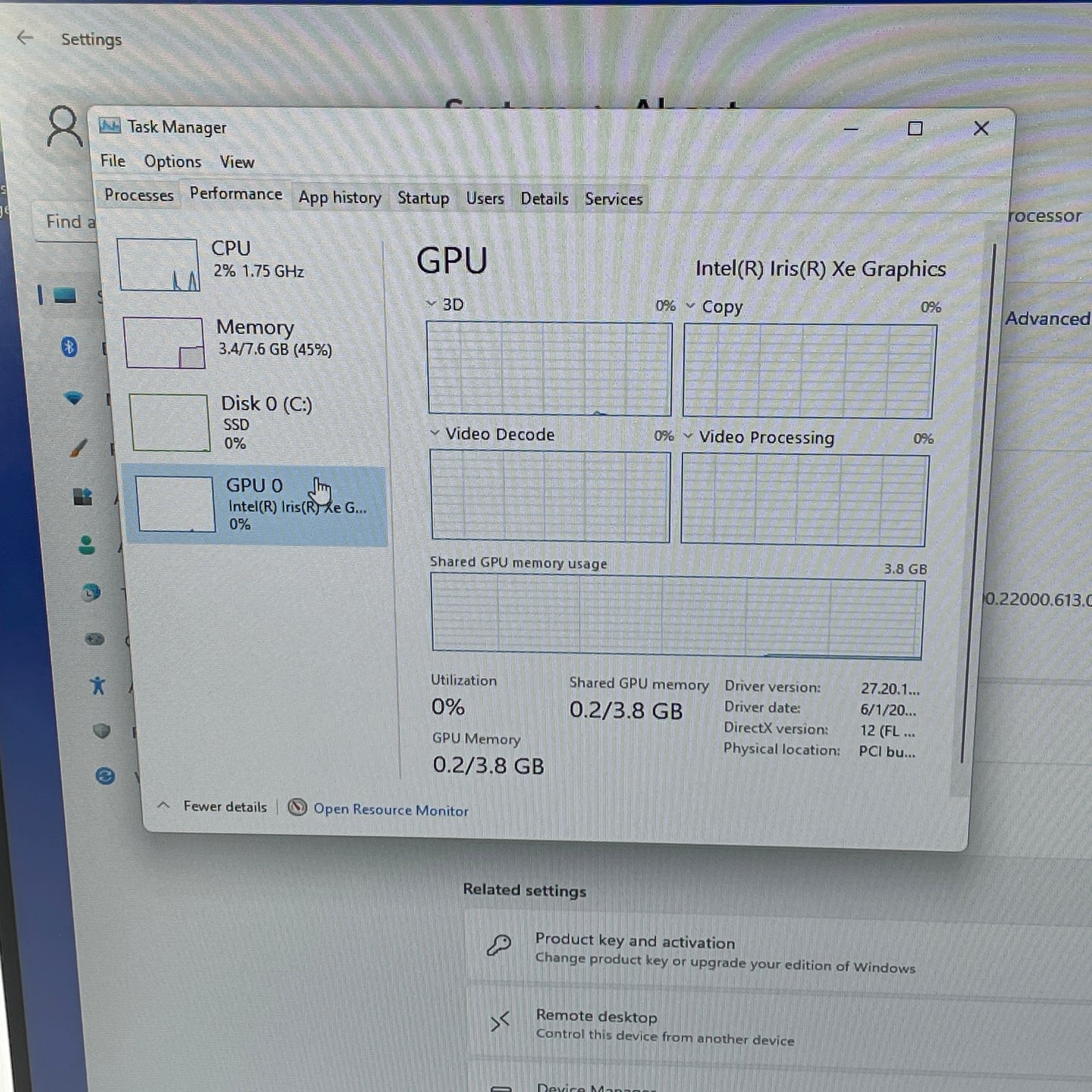 Small Crack Dell Inspiron 5400 24" AIO i5-1135G7 8GB RAM 512GB NVMe w/Power Cord
