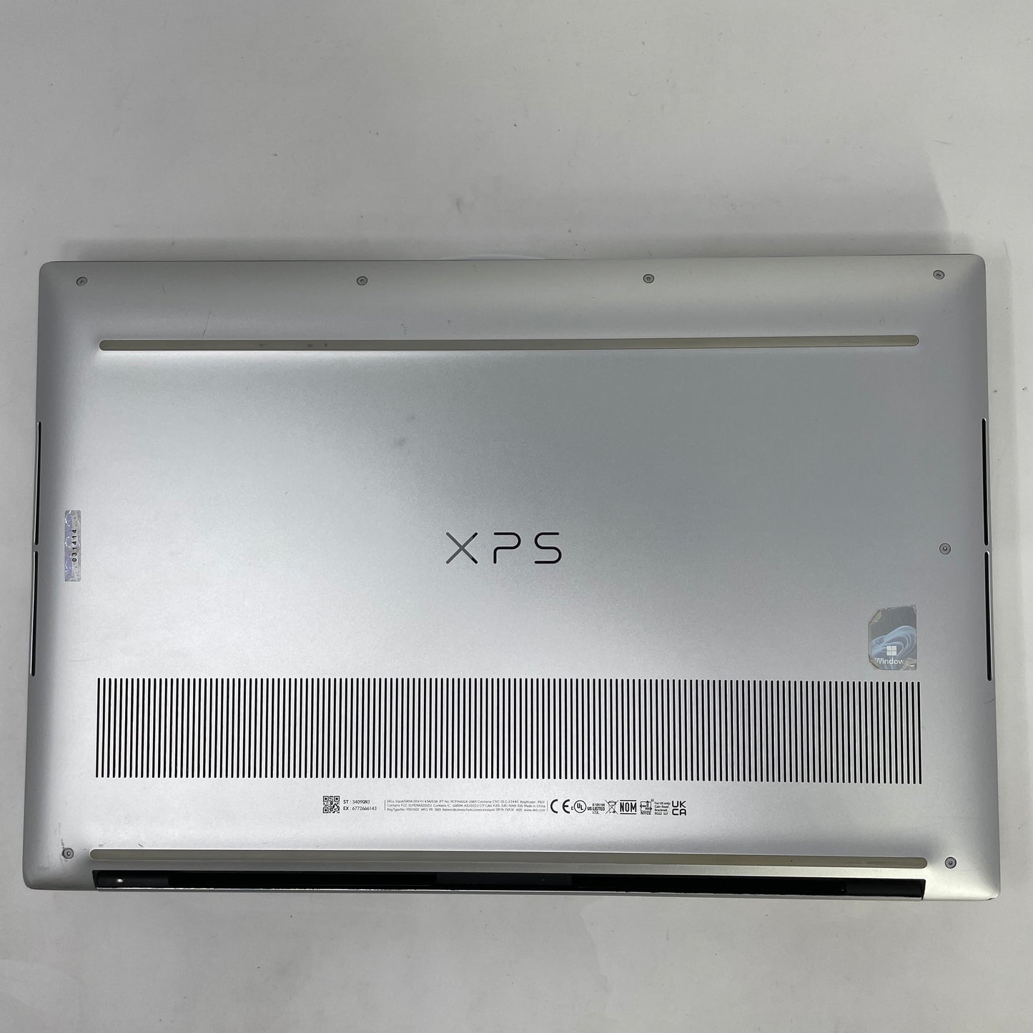 Dell XPS 15 9510 P91F002 15.6" i7-11800H 2.3GHz 16GB RAM 512GB SSD