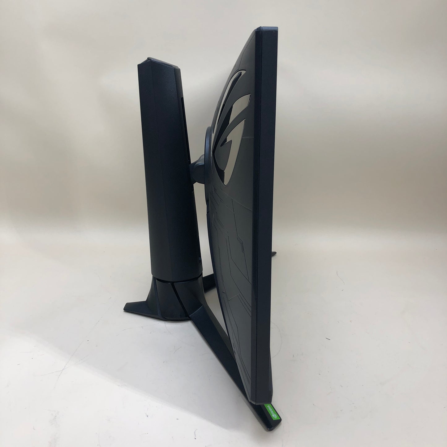 ASUS ROG Strix XG27AQ 27” Gaming Monitor 1440P WQHD 2560x1440 170Hz 1ms