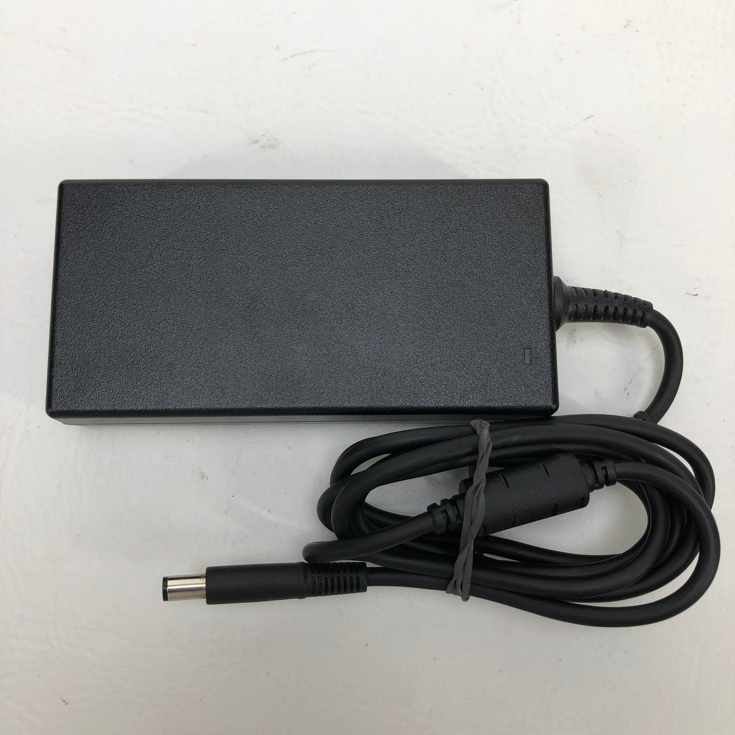 Dell WD22TB Thunderbolt Docking Station K20A001