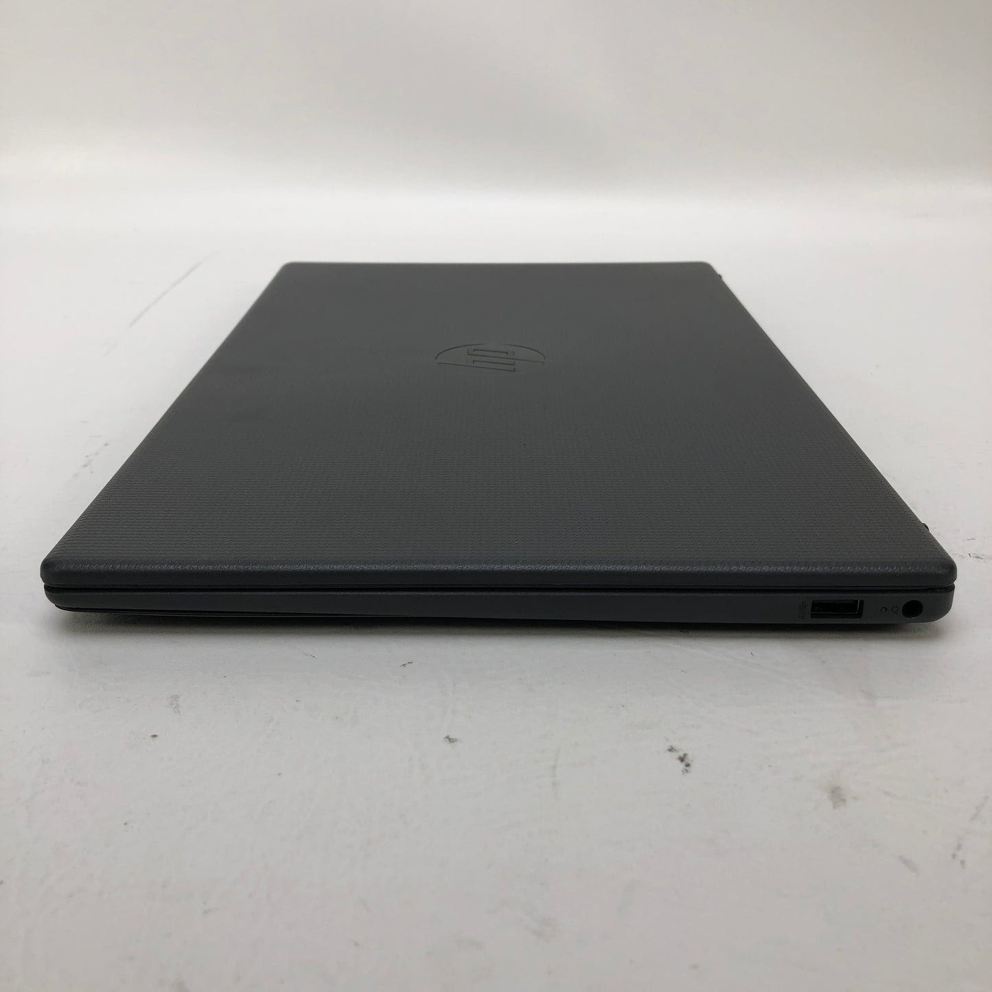 HP Laptop 255 G10 15.6" Ryzen 7 7730U 2.0GHz 32GB RAM 1TB SSD