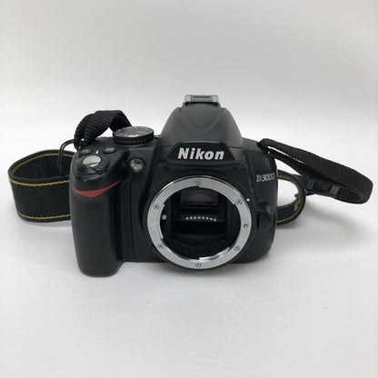Nikon D3000 10.2MP DSLR Camera