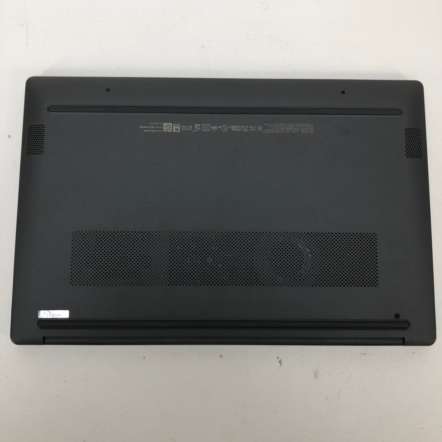 HP Laptop 255 G10 15.6" Ryzen 7 7730U 2.0GHz 32GB RAM 1TB SSD