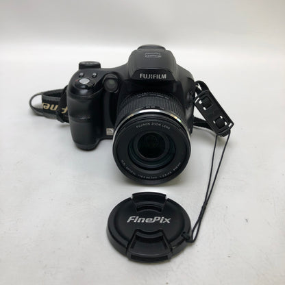 Fujifilm FinePix S6000fd 6.3MP Digital Camera